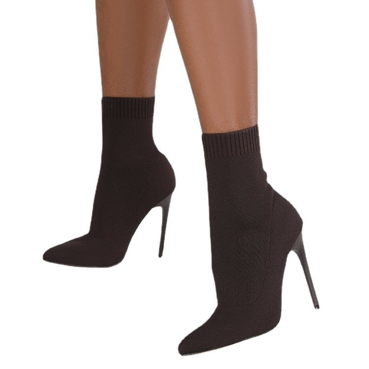 Anmutige Orthopädische Stiefel für modernen Look