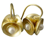 Zarte handwerkliche Perlen Ohrring