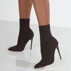 Anmutige Orthopädische Stiefel für modernen Look